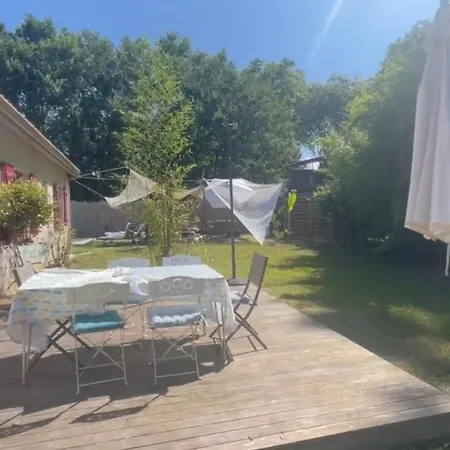 Avec Piscine Privatunterkunft *