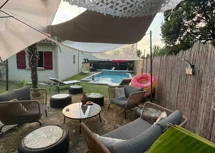 Séjour chez l'habitant Maison Avec Piscine Saint-Sulpice (Oise)